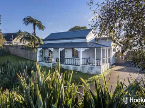 14 Abbott Road, Waikino