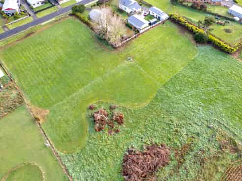 0n Hobson Street, Normanby