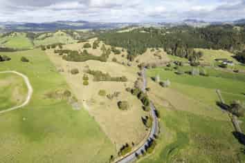 27 Hukerenui Road, Hukerenui and Surrounds