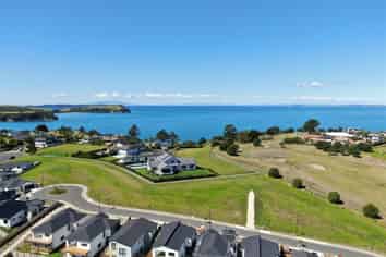   Ta Moko Drive, Gulf Harbour