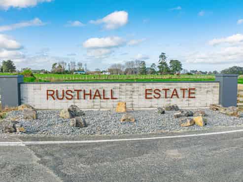  Rusthall Estate, Okoia