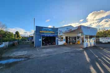 KAPIRO GARAGE FOR LEASE
