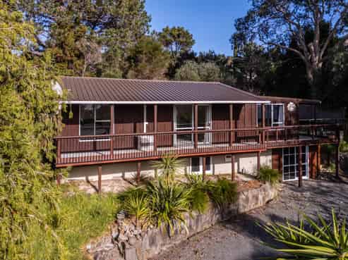 101A Cable Bay Block Road, Cable Bay