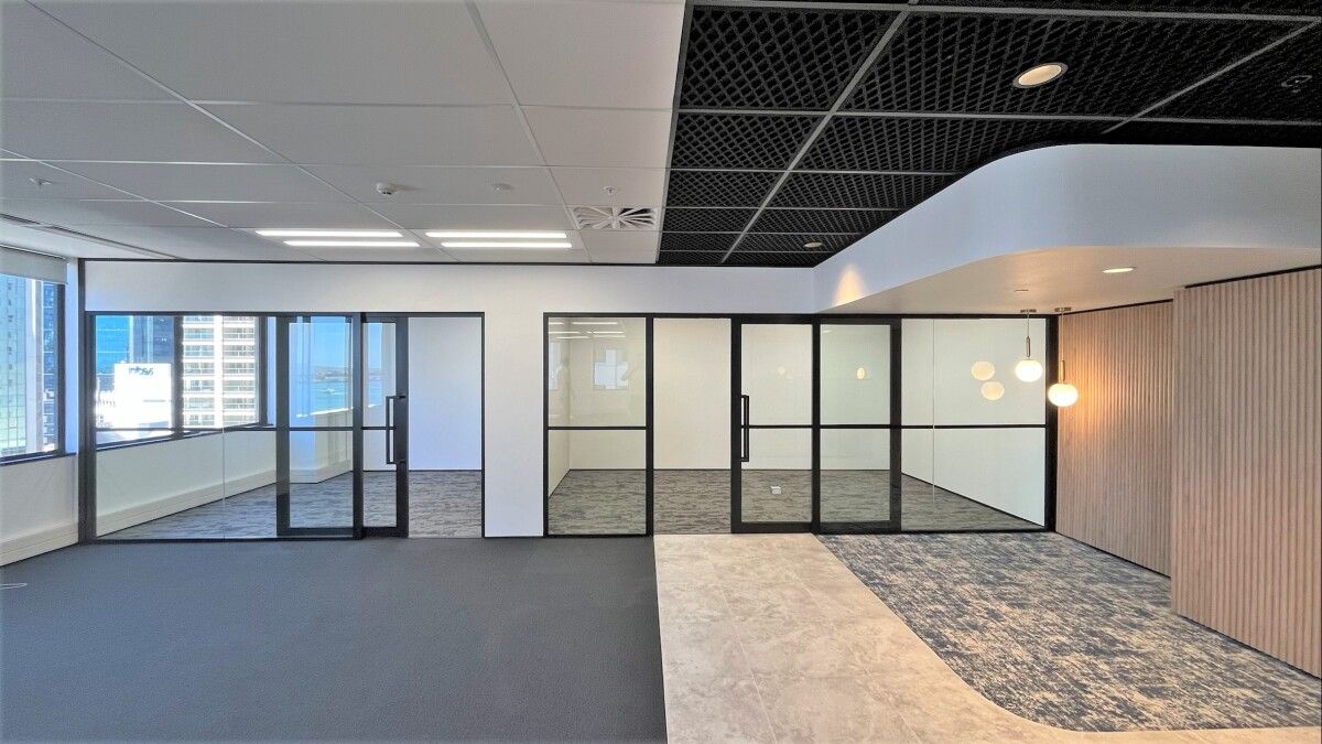 High End Central Office Suite - Ansicht 2