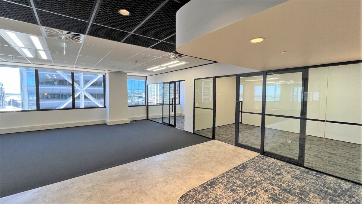 High End Central Office Suite - Ansicht 5