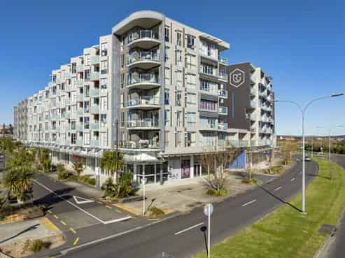 Albany retail/office/live and work for Lease