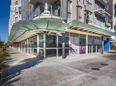 Albany retail/office/live and work for lease