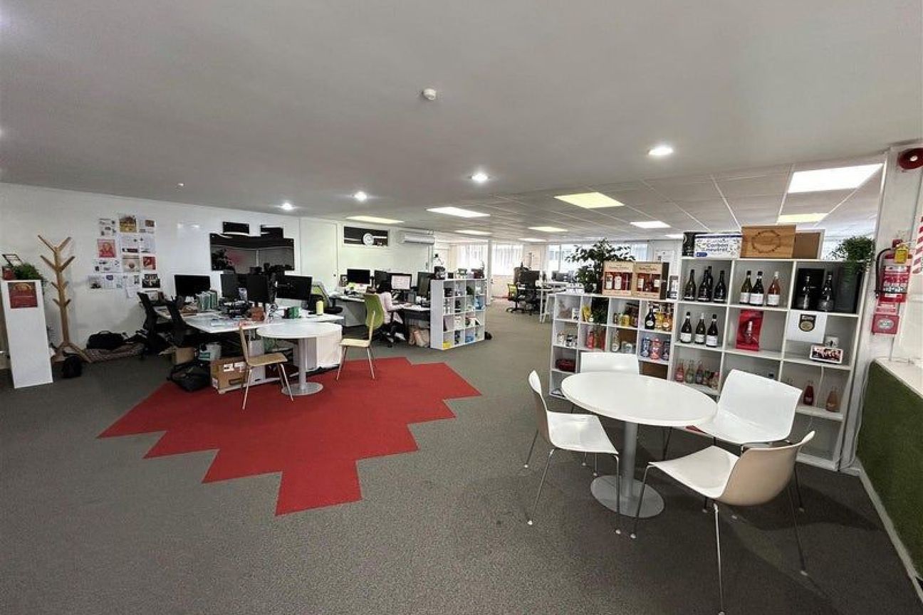 Affordable Newmarket Office - View 2