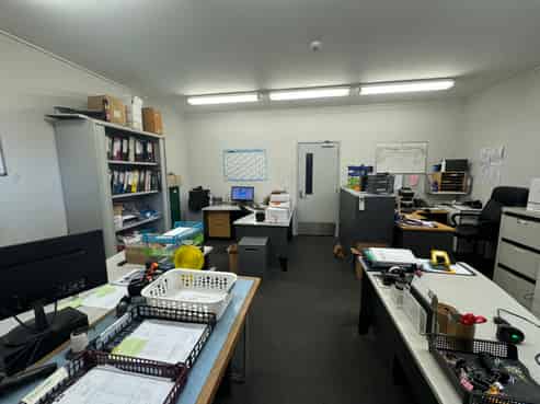 High Stud Modern Warehouse for lease