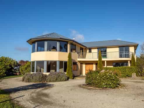 85 Spur Road, Hadlow