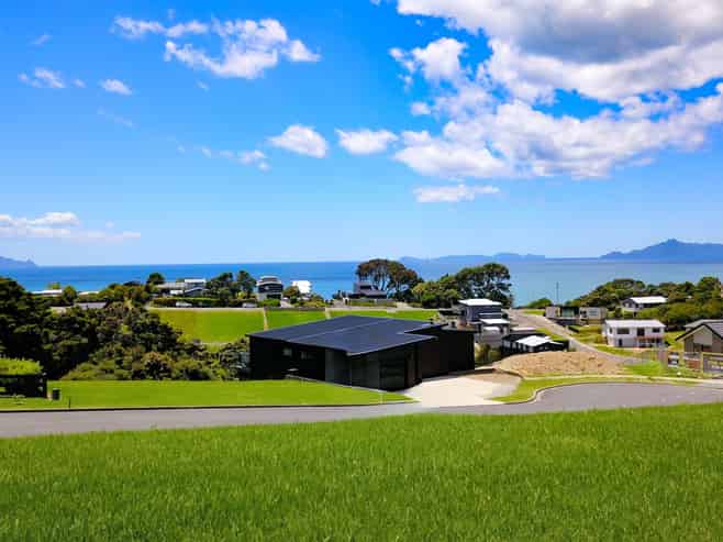 12 Starlight Place, Langs Beach