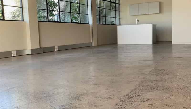  326 New North Road, Kingsland