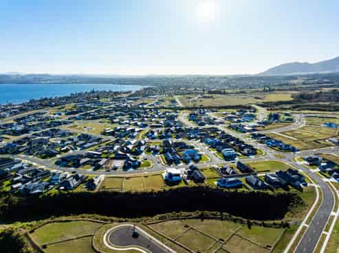 Stage 12 Nga Roto Estate, Wharewaka