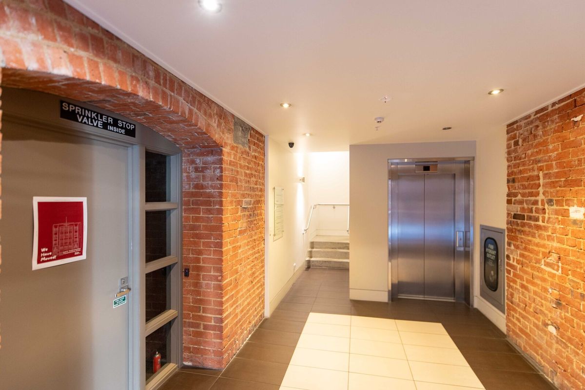 Secluded CBD Heritage Office! - Ansicht 3