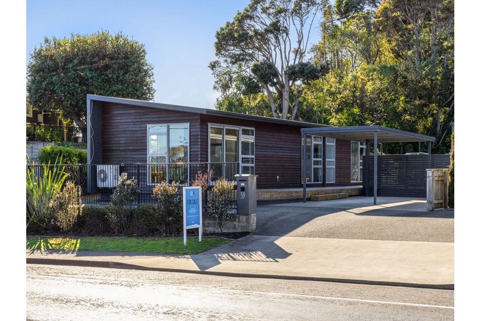 39 Ruapehu Street, PARAPARAUMU, Kapiti Coast For Sale realestate.co.nz