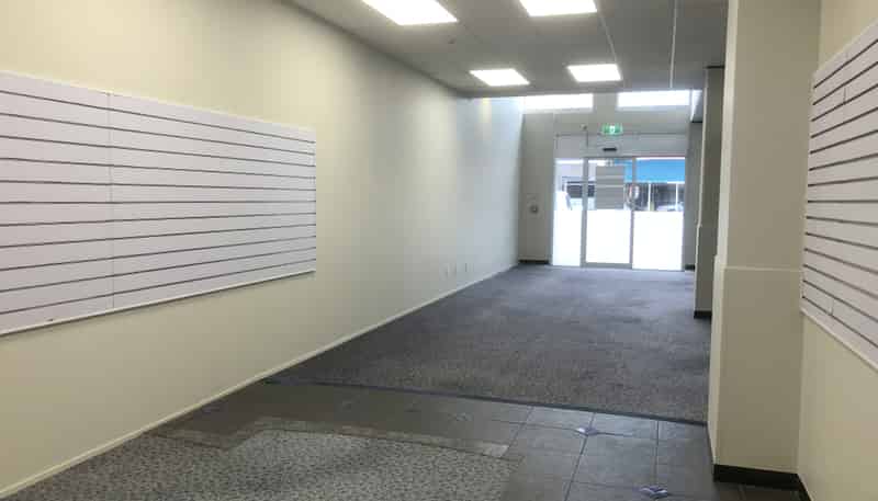 60 High, Dannevirke