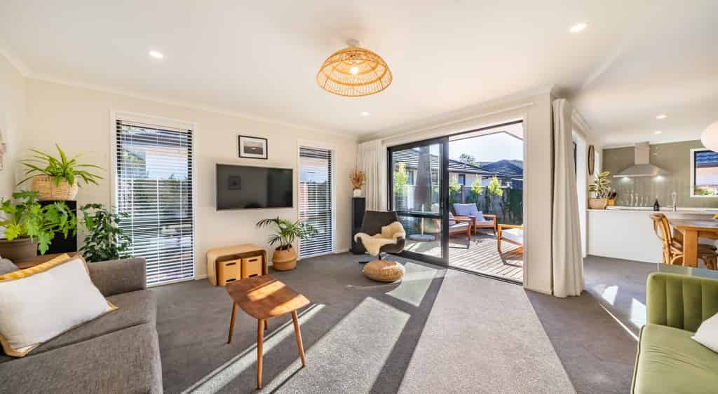 30 Martingale Drive, Whitby, Porirua City For Sale realestate.co.nz