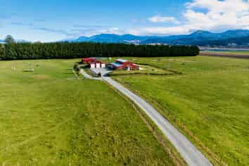 2492 State Highway 63, Wairau Valley