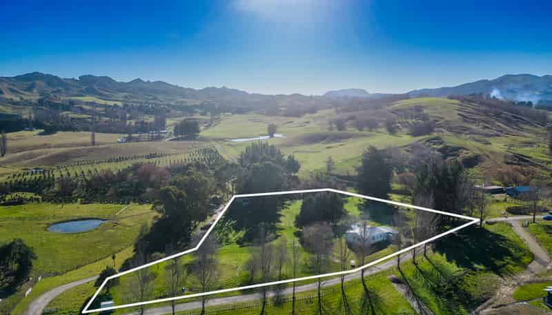 48 Kenderdine Road, Elsthorpe