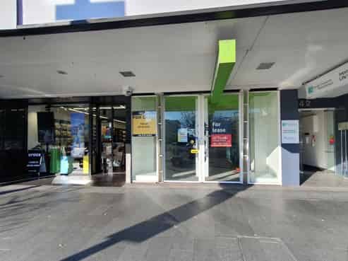 Motivated Landlord – High Profile Broadway Retail 