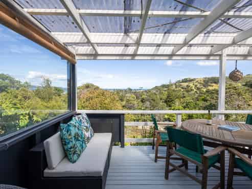 6569 Pouto Road, Pouto