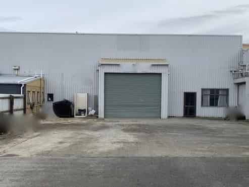 Indstrial Warehouse & Yard - Wharf Area