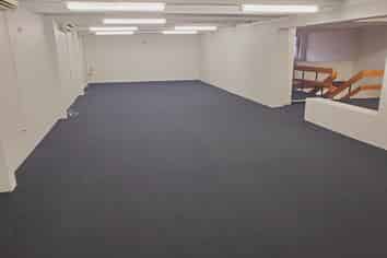 PAPATOETOE ROAD FRONTAGE SHOP
