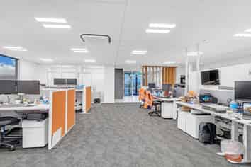 Immaculate office space with parking
