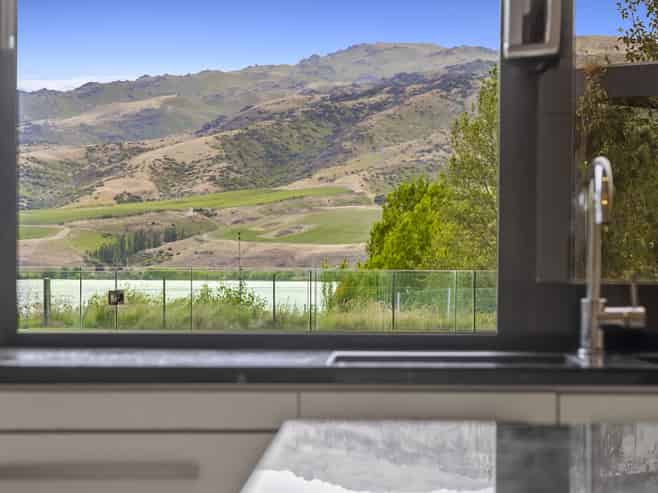 1 Scott Terrace, Cromwell