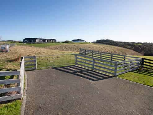 84B View Road, Halcombe