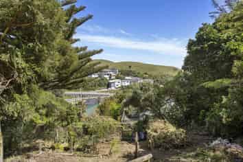 21a Lomita Rd, Johnsonville