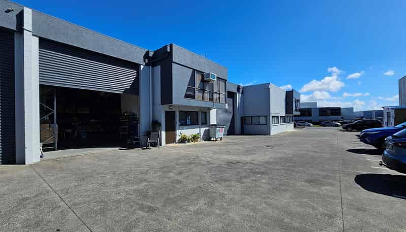  28B Rennie Drive, Mangere