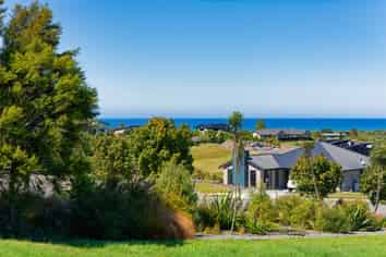 36 Knowles Crescent, Kaikoura