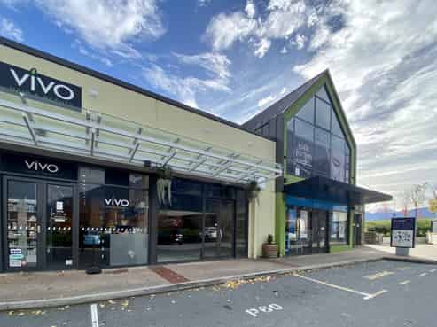 'One site left' at Remarkables Park Town Centre