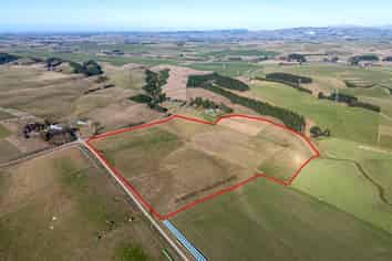 205 Gays Pass Road, Totara Valley
