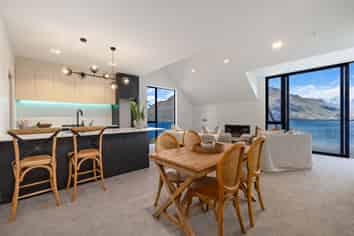 38A & 38B MacKinnon Terrace, Sunshine Bay