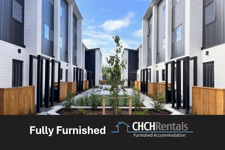 FULLY FURNISHED STYLISHLY PRESENTED INNER CITY TOWNHOUSE! - Vista 2