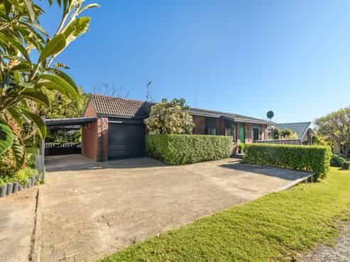 17b Rutherford Street, Otumoetai