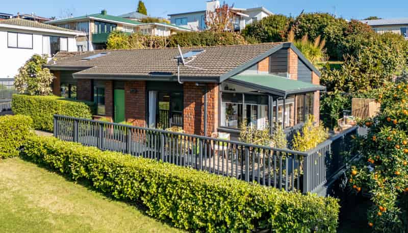 17b Rutherford Street, Otumoetai