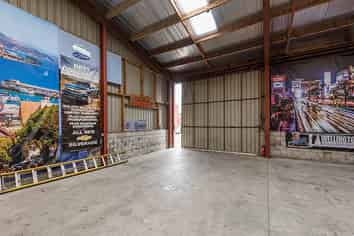 Quality Warehouse - Upper Hutt