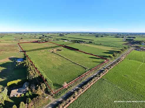 60 Stewart Road, Waimatua