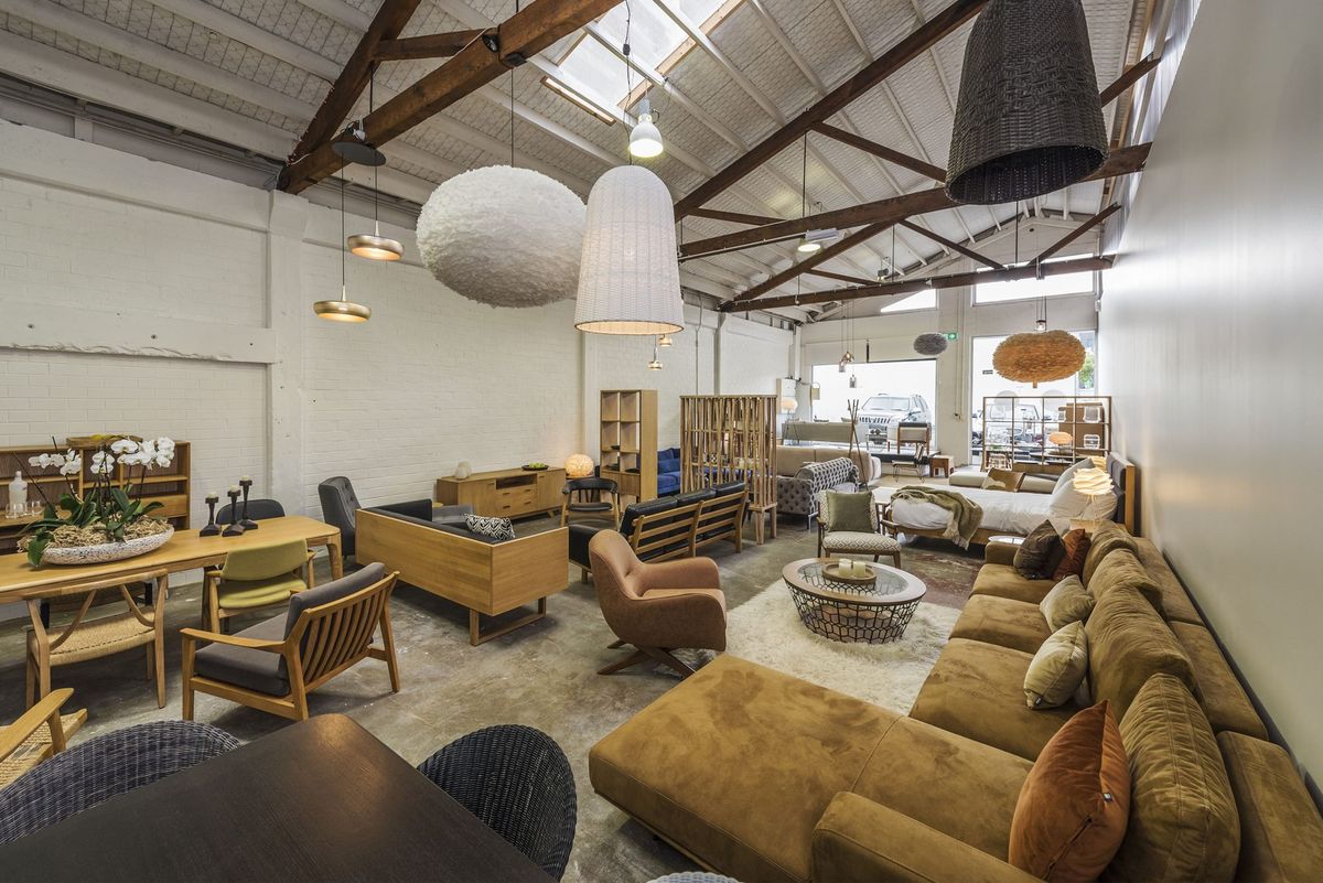 Stylish Showroom in Newmarket