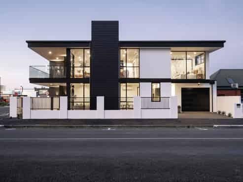 2/38 Cass Street, Ashburton
