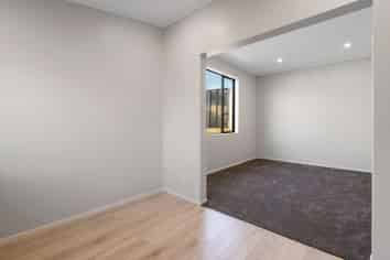 11 McQuarrie St, Kingswell
