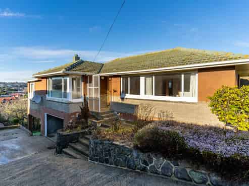 17 Glendevon Place, Vauxhall