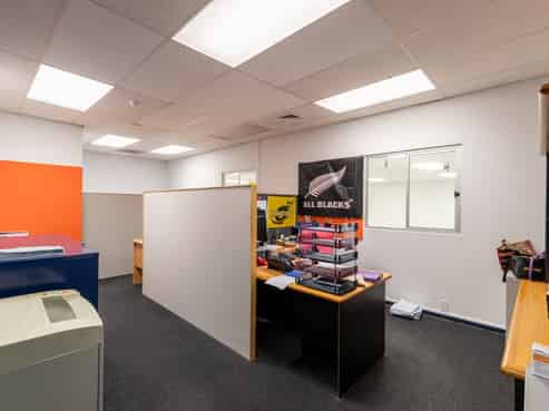Strategically positioned – For Sale or Lease