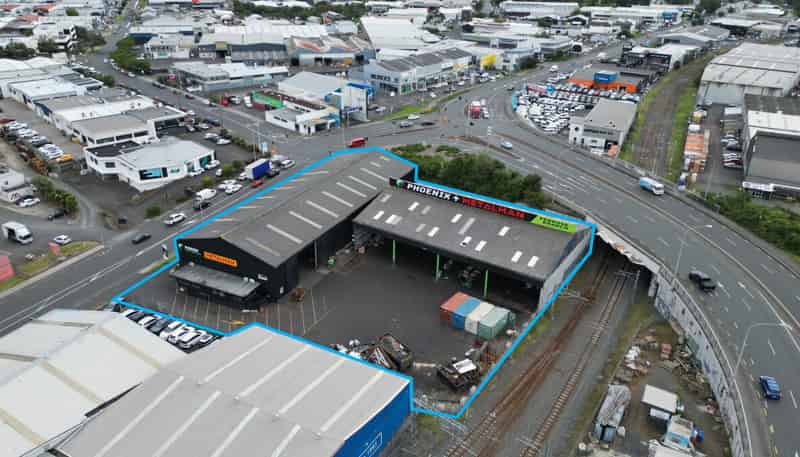 2 Station Road, Penrose