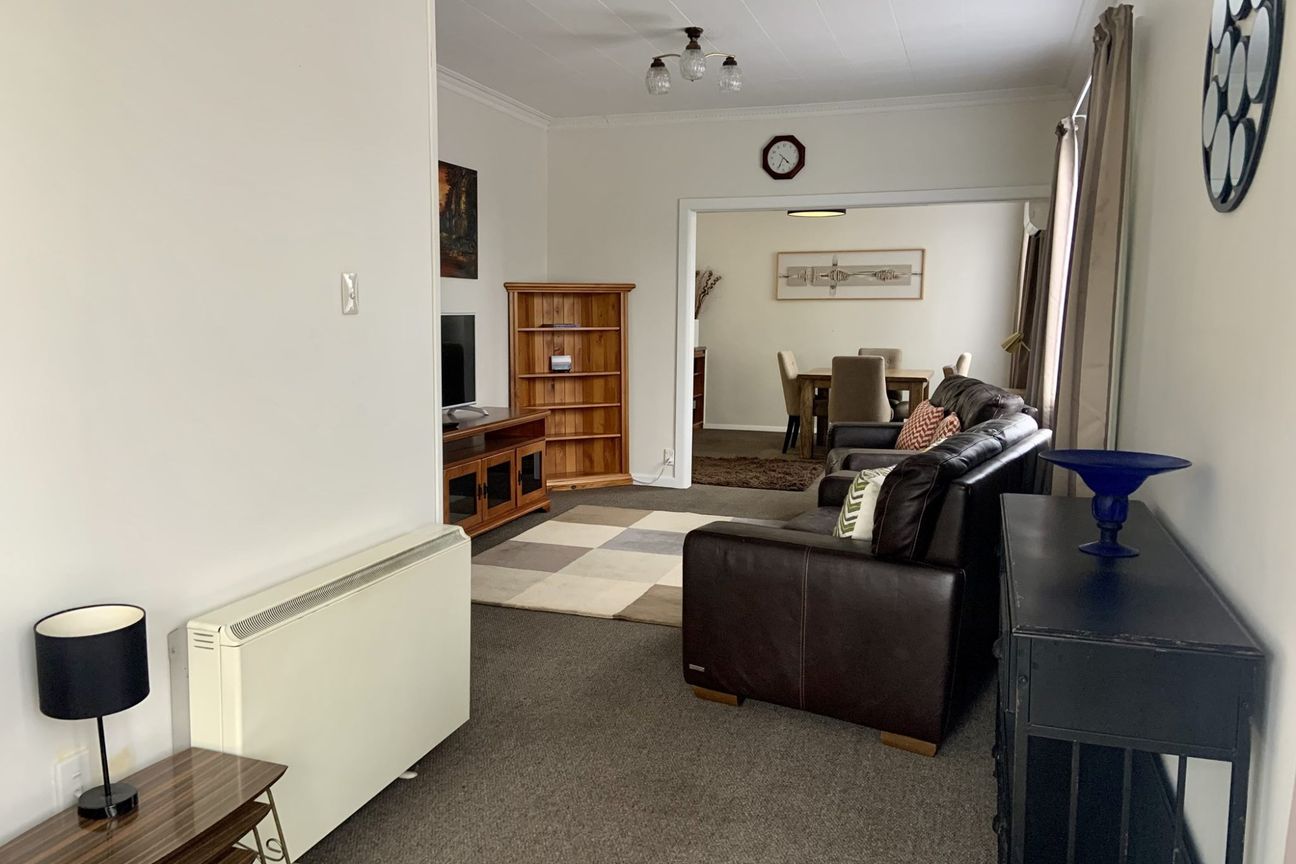 Spacious fully furnished bungalow very handy to the inner city! - Ansicht 4