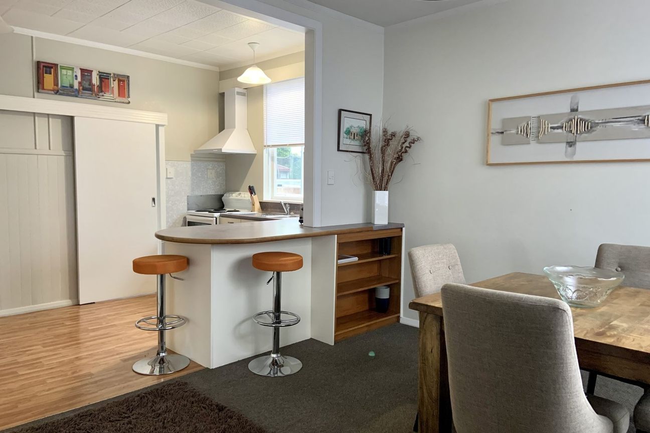 Spacious fully furnished bungalow very handy to the inner city! - Ansicht 5