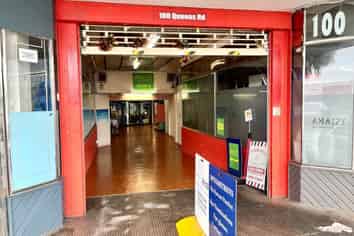 78M² RETAIL/OFFICE FOR LEASE

